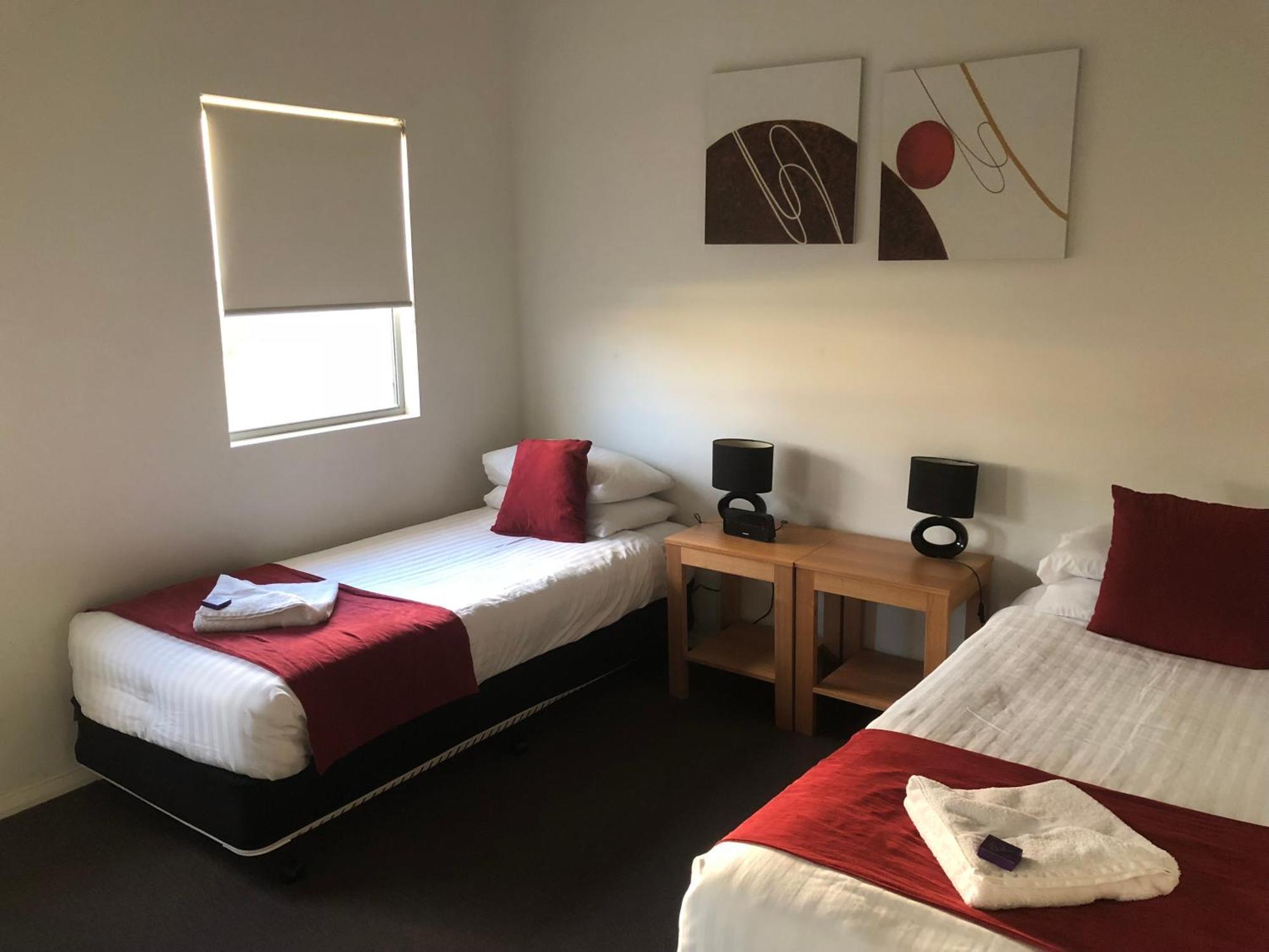 Charlestown Terrace Apartments Нюкасъл Екстериор снимка