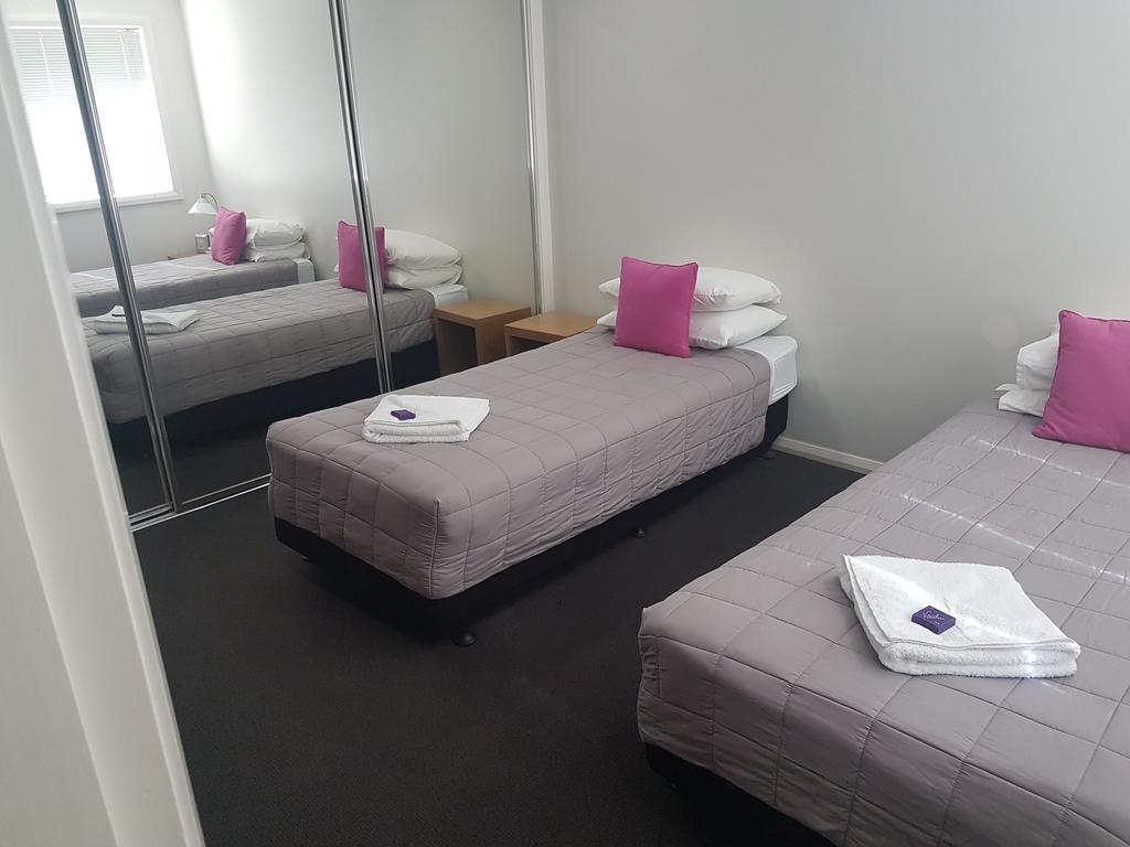 Charlestown Terrace Apartments Нюкасъл Екстериор снимка